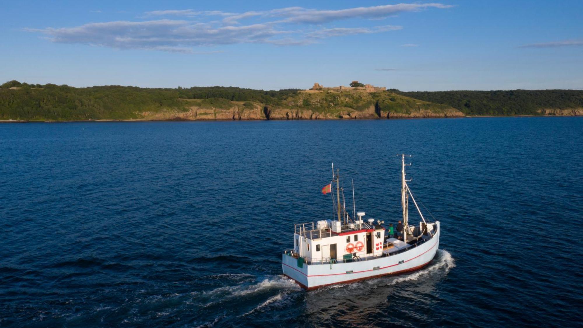 Varra Water - Unique Boat Accomodation - Bornholm - Fjaelstavn Neksø Eksteriør bilde