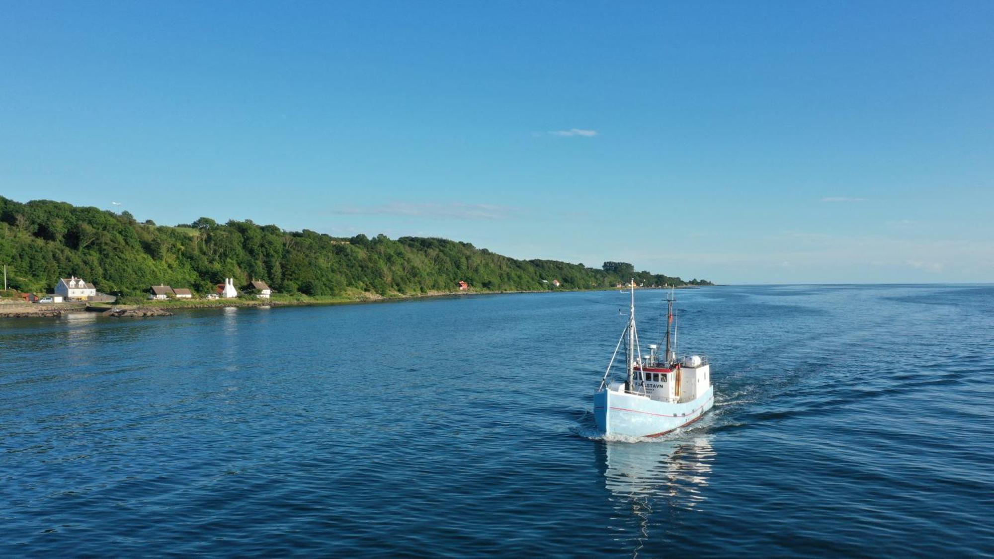 Varra Water - Unique Boat Accomodation - Bornholm - Fjaelstavn Neksø Eksteriør bilde